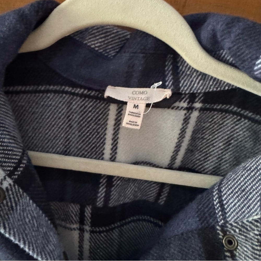 Como Vintage Shacket Women’s Medium Navy Plaid Flannel Jacket Warm Fall - Picture 2 of 3